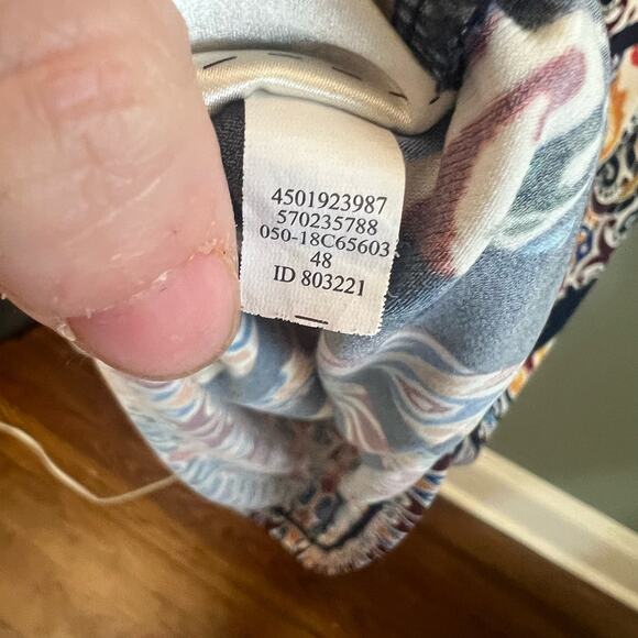 Chico’s Vibrant Fall Print Pullover Ikat Medallion Dress with Tie Sleeves Size 1 - Picture 11 of 12